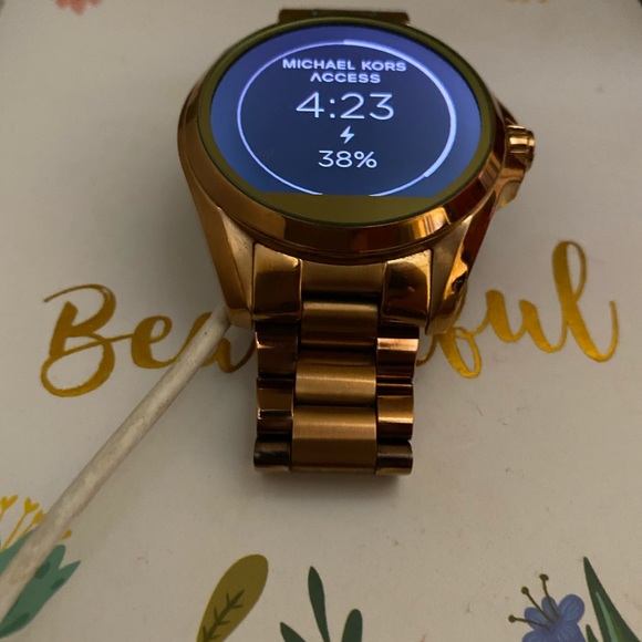 Michael Kors Smart Watch - Picture 4 of 7